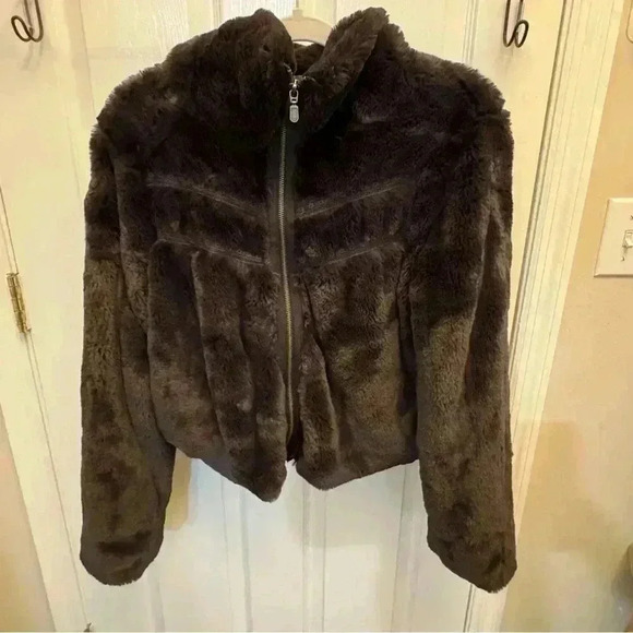 Anthropologie Faux Fur Jacket, chevron lace detail - Picture 2 of 7